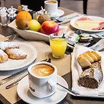 Muraless Art - Worldhotels Crafted Szálloda Castel d'Azzano