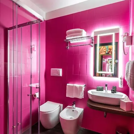 Muraless Art - Worldhotels Crafted 4*